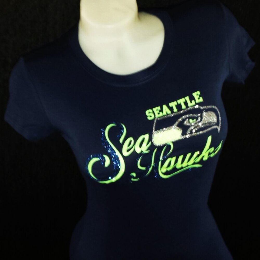 Seattle Sea Hawks Navy Lt. Weight Jersey Tee. - Picture 3 of 3